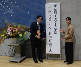 ���m��candidate